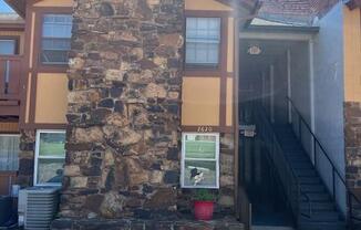 2620 N ANN ARBOR AVE