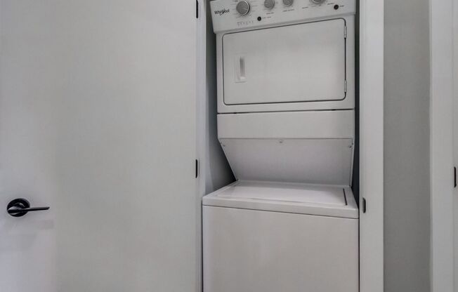 2 beds, 2 baths, 836 sqft, $2,995, Unit 4745-3