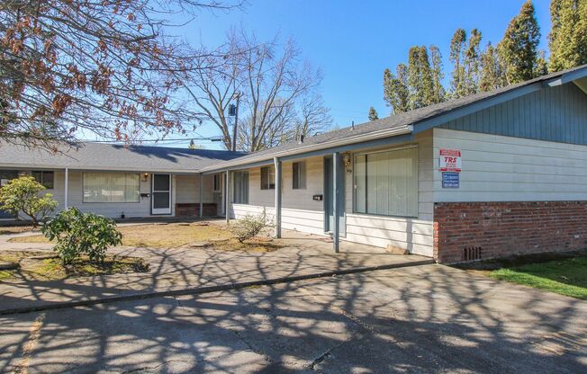 4004 4030 WARD DR NE