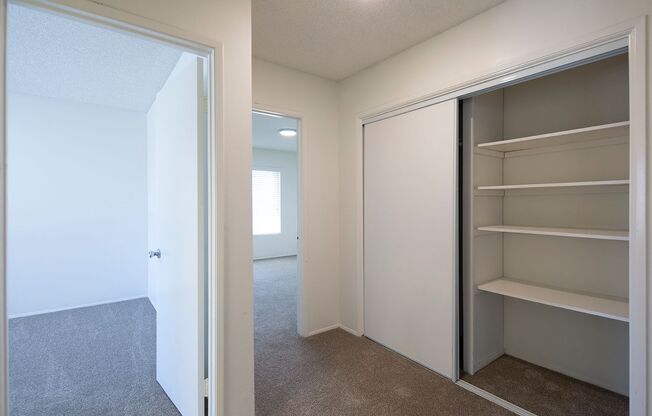 2 beds, 2 baths, 1,007 sqft, $2,295, Unit 31