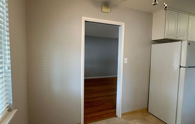 1 bed, 1 bath, 550 sqft, $2,300, Unit 4