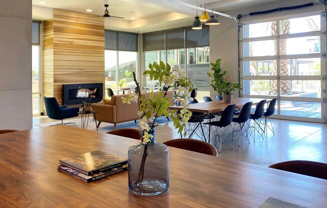 2 beds, 2 baths, 1,012 sqft, $1,810, Unit 122