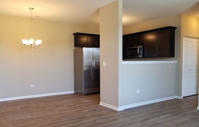 2 beds, 2 baths, $2,045