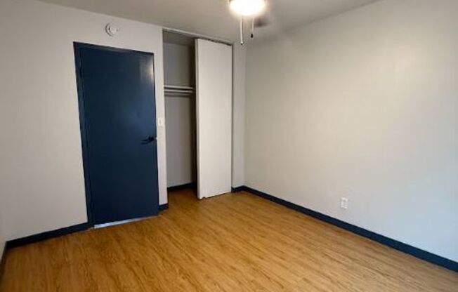 Studio, 1 bath, 450 sqft, $899, Unit 286-5