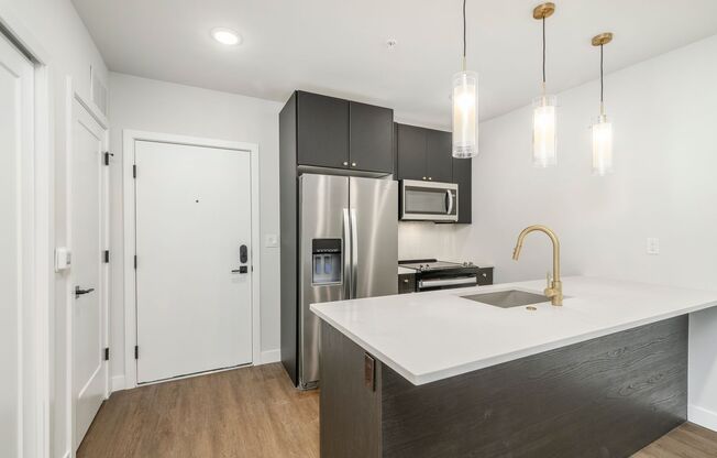 1 bed, 1 bath, 650 sqft, $1,775, Unit 405