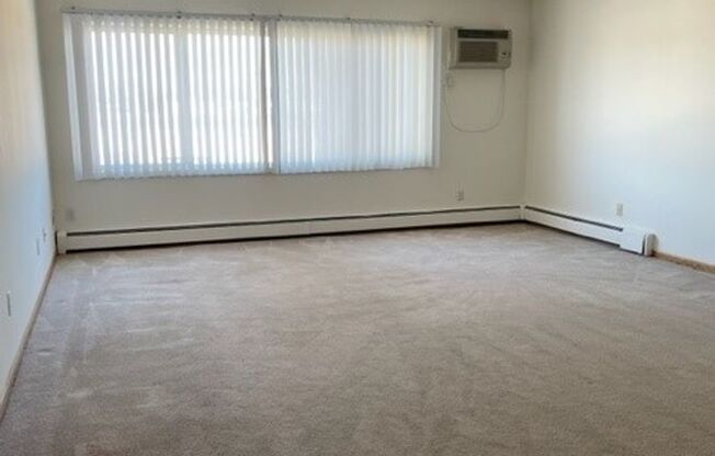 1 bed, 1 bath, 775 sqft, $1,199, Unit 2700-235