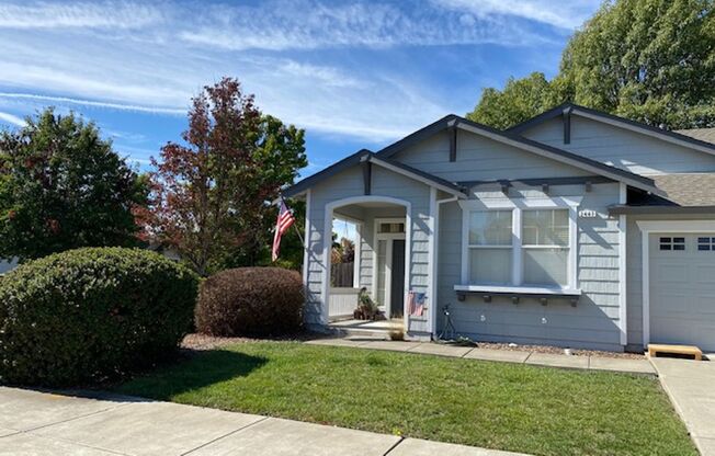 ~Beautiful 3 Bed 2 Bath House in Santa Rosa~