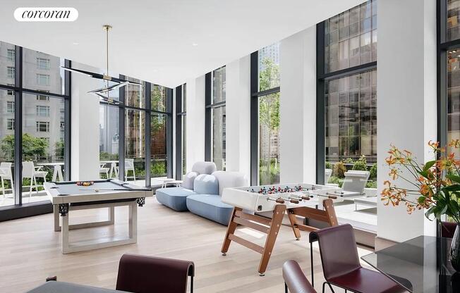 1 bed, 1 bath, 777 sqft, $7,800, Unit 9E