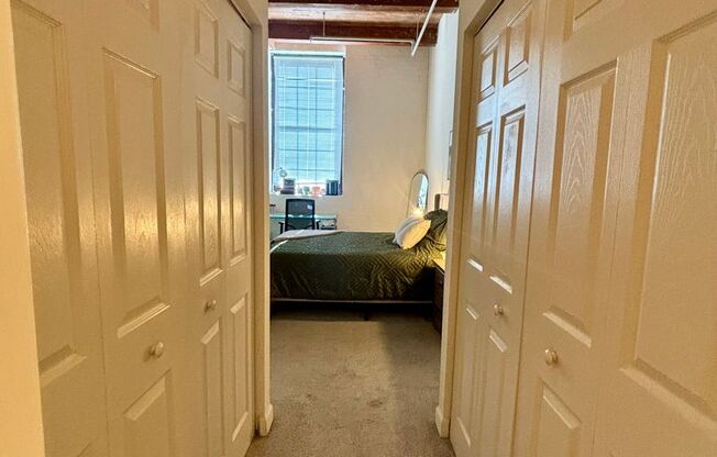 2 beds, 2 baths, 900 sqft, $2,199, Unit 330