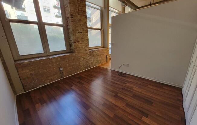 417 S Jefferson St 311B