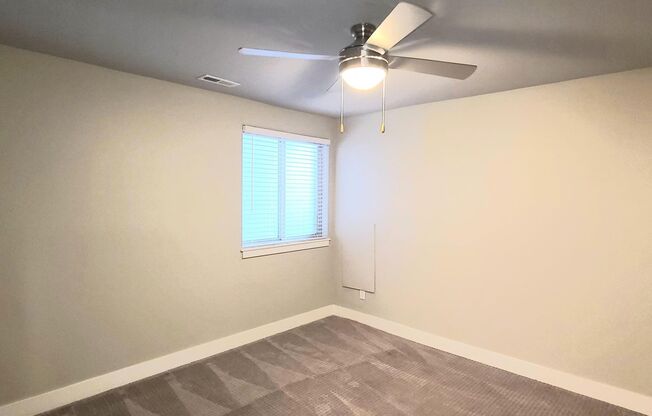 1 bed, 1 bath, 610 sqft, $1,195, Unit 01