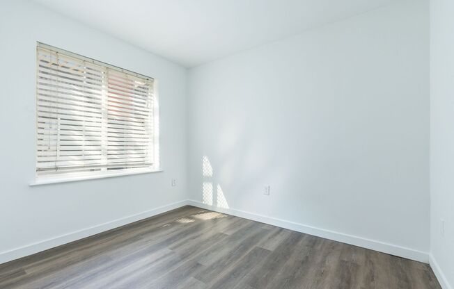 3 beds, 2 baths, 1,171 sqft, $1,950, Unit 1