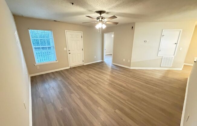 2 beds, 2 baths, 1,055 sqft, $1,200, Unit 5338