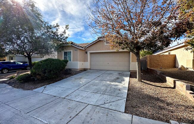 SINGLE STORY HOME WITH CASITA IN GATED COMMUNITY