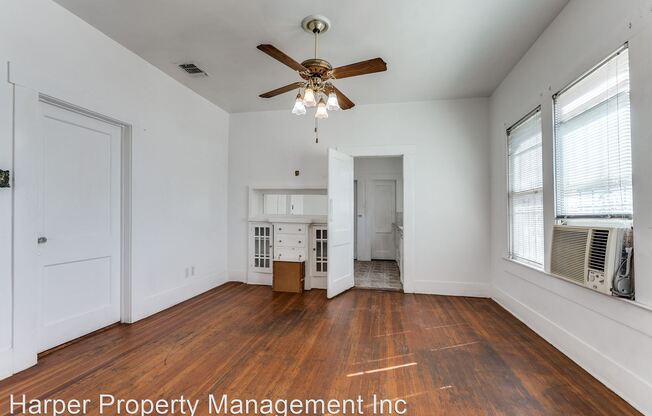 202 Harding Pl