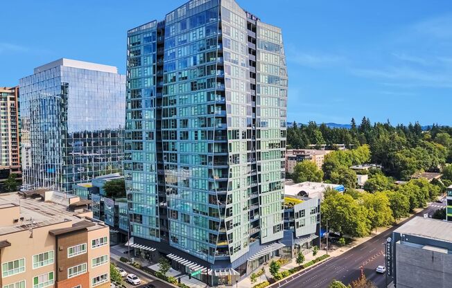 Experience Downtown Bellevue Luxury - Fully Furnished 3 Bed / 3 Bath Condo in One88