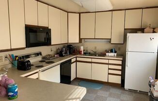 230 W. Lakelawn Pl.