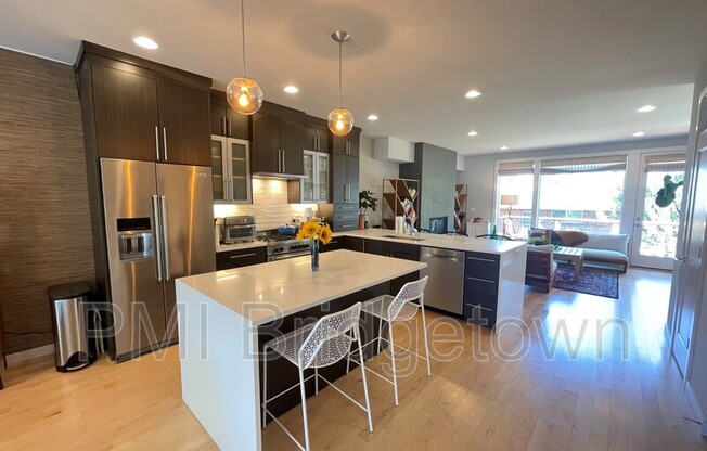 3918 SE 34 AVE
