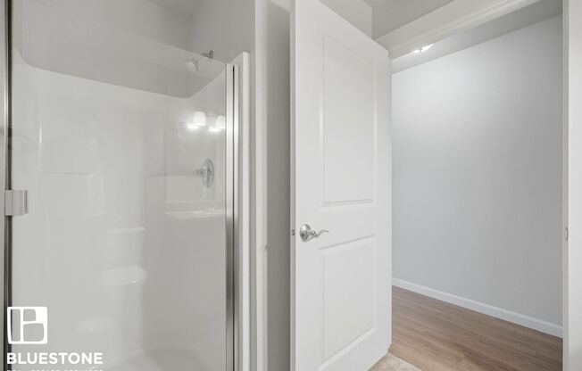 2 beds, 1 bath, 622 sqft, $1,575, Unit 212