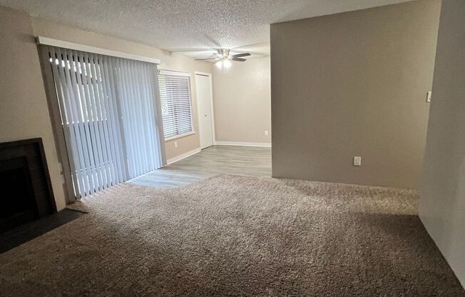 2 beds, 1.5 baths, 1,014 sqft, $1,925, Unit 21