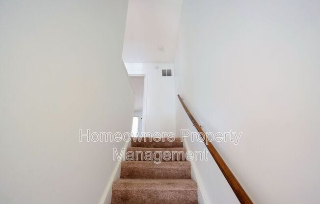 573 WINDING CRK RD