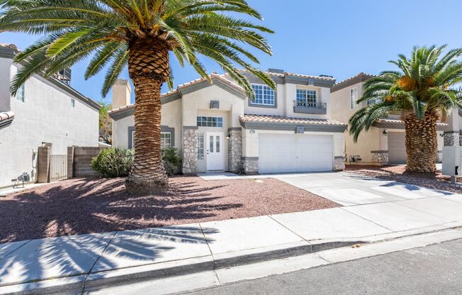 Stunning 3 Bedroom, 2.5 Bathroom Home in Elkhorn