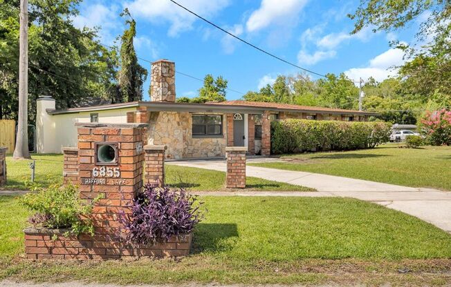 Charming, Newly Renovated 3-Bedroom Home with Spacious Living and Expansive Fenced Yard!