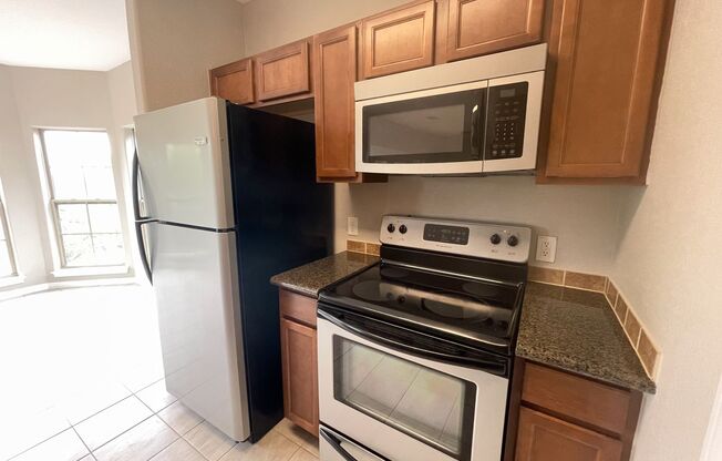 2 beds, 2 baths, $1,700