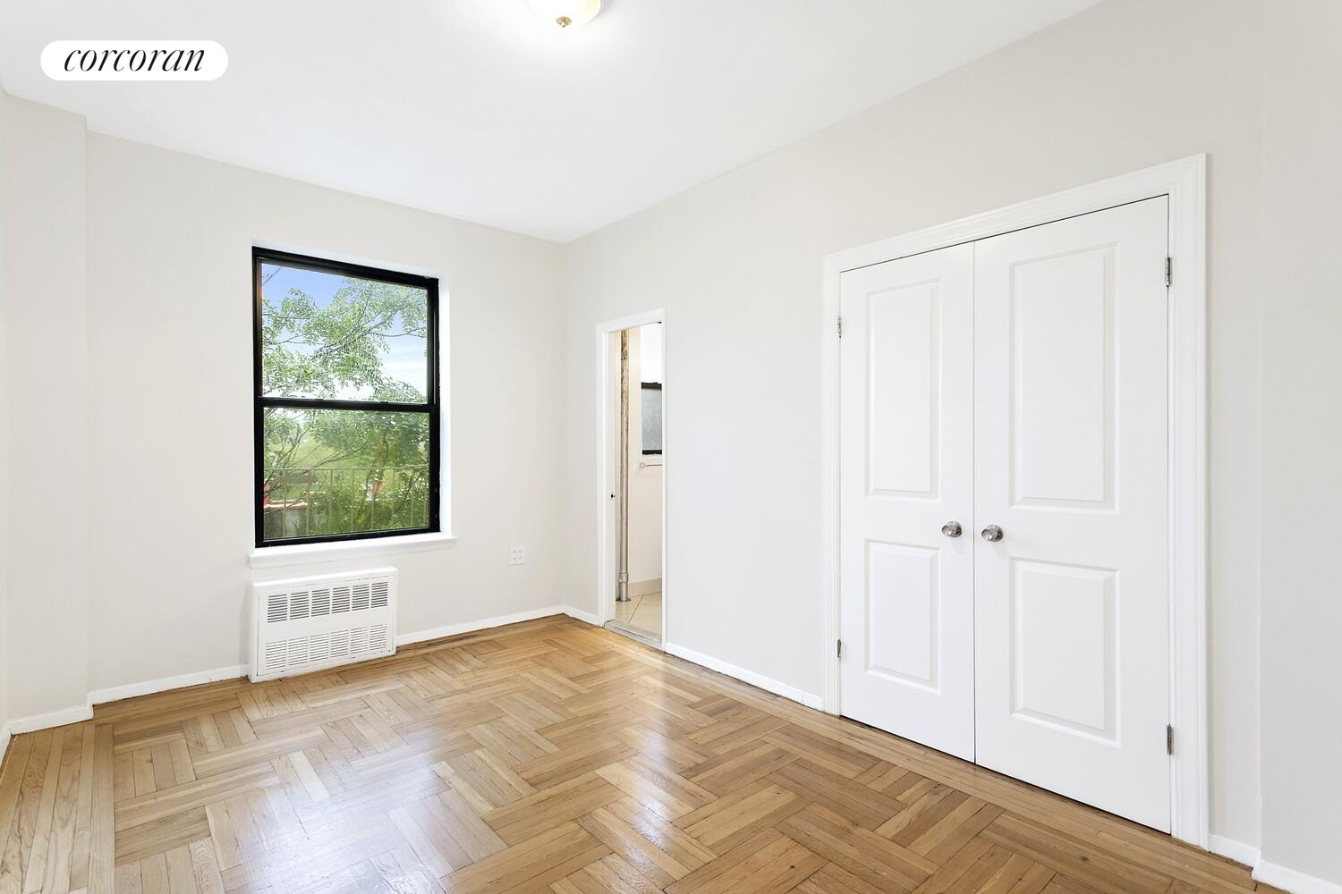 25 LAFAYETTE AVE
