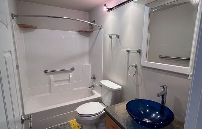 2 beds, 2 baths, 1,257 sqft, $1,111, Unit 629