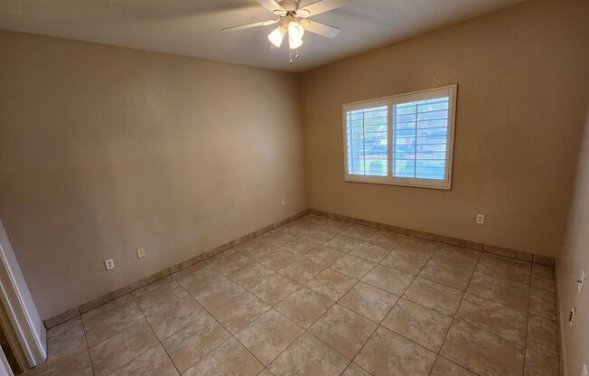 2 beds, 2 baths, $1,350