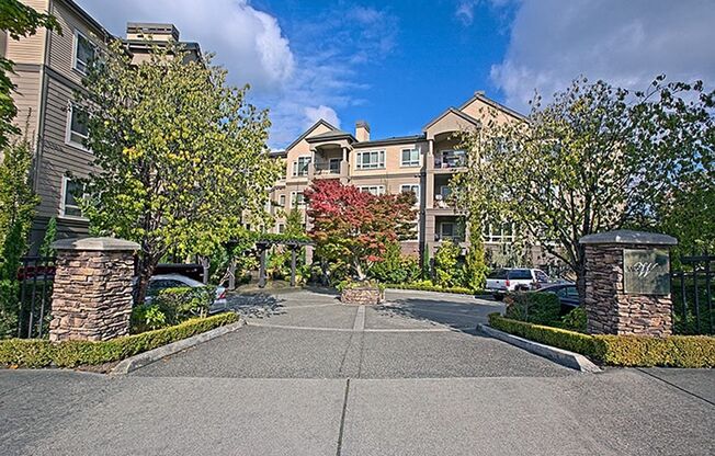 2 beds, 2 baths, 1,063 sqft, $2,995, Unit 203