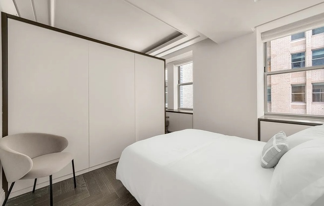 303 PARK AVE S