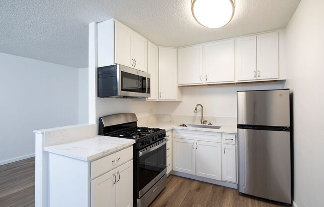 1 bed, 1 bath, $1,895, Unit 68