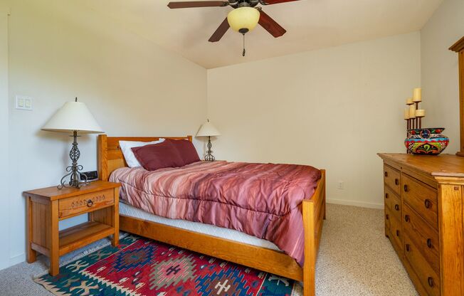 1 bed, 1 bath, $1,800, Unit UNIT 40