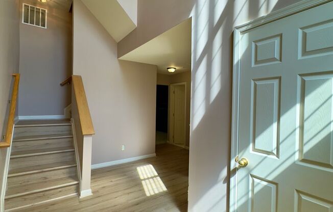 Charming and Stylish Living in a 3Bed/3Bath in Middle River, MD
