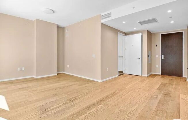 Studio, 1 bath, 518 sqft, $2,500, Unit 505