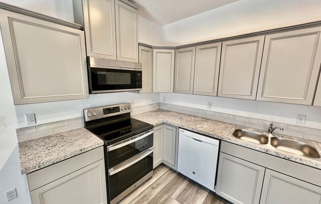 1913 S. Rainier Pl*