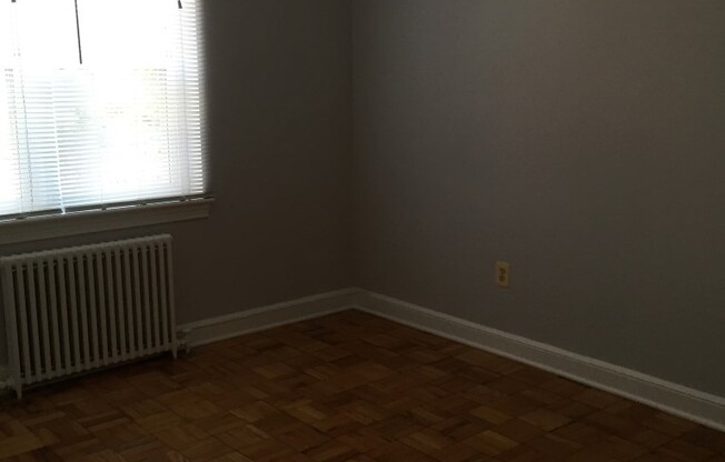 1 bed, 1 bath, 700 sqft, $1,750, Unit 106