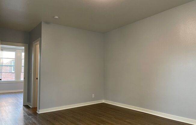 1 bed, 1 bath, 530 sqft, $1,465, Unit 209