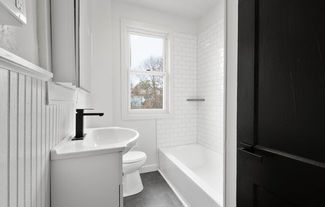 AVAILABLE JUNE 1ST!! FULLY RENOVATED 1-bedroom in the HEART OF DORMONT!