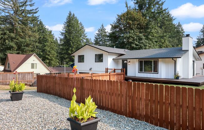 Home with private Long Lake community beach access with 3 beds 2 baths. North Thurston School District.