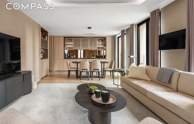 685 5 AVE