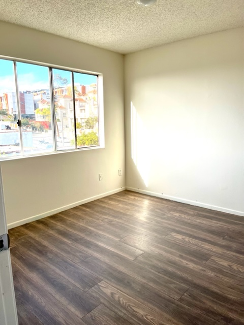 974 FIGUEROA TERRACE