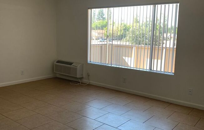 1 bed, 1 bath, 620 sqft, $1,295, Unit 3240 L