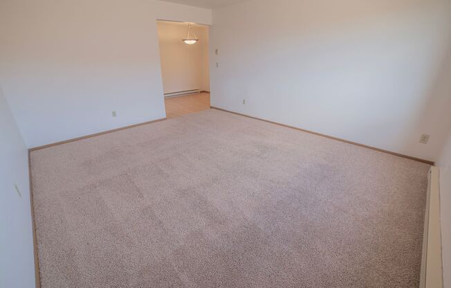 2 beds, 1 bath, 850 sqft, $750, Unit 4330-203
