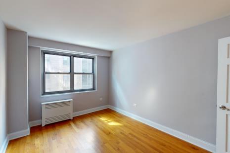 2 beds, 1 bath, $6,095, Unit 11J