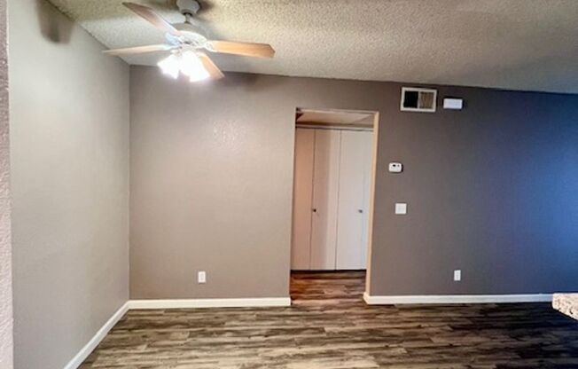 1 bed, 1 bath, 667 sqft, $1,700, Unit 17