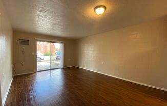 2 beds, 1 bath, 720 sqft, $1,195, Unit 170 NW 3rd Ave