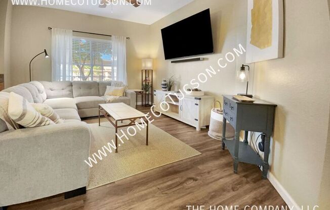 1500 E. Pusch Wilderness Dr #5203